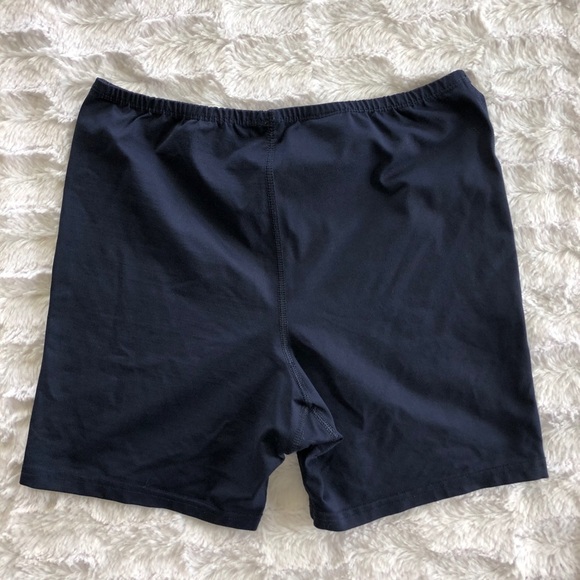 Russel Compression Shorts Bundle - Picture 3 of 5